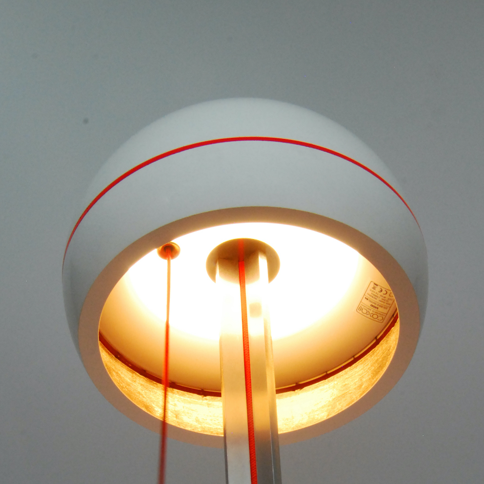 b100 : light source･ON